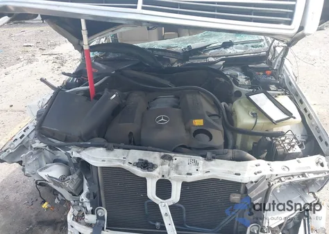 1999 Mercedes-Benz C 280 z USA, uszkodzony, nr VIN WDBHA29G2XA707664